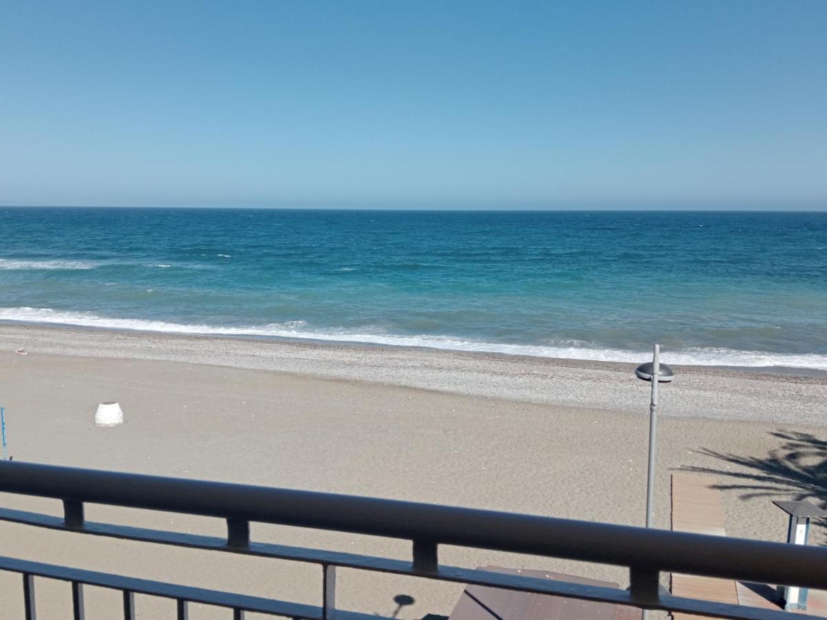 Primera Linea De Playa A 10 Min Estepona San Luis de Sabinillas Ngoại thất bức ảnh
